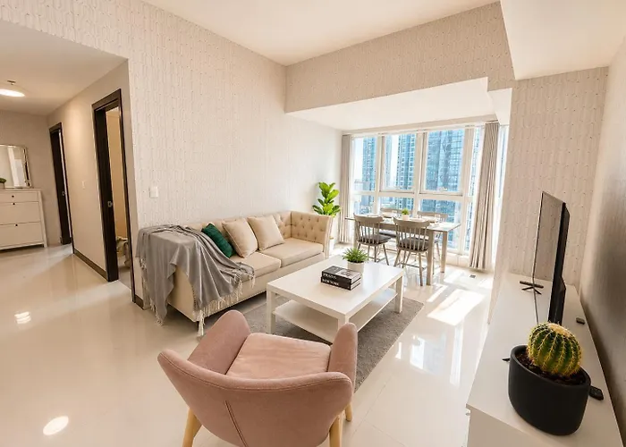 View Corner In Uptown Bgc, Style, Fast Wifi, Walk To Malls, Manila