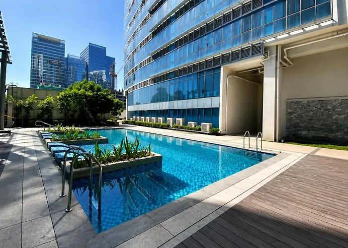 View Corner In Uptown Bgc, Style, Fast Wifi, Walk To Malls, * Manila